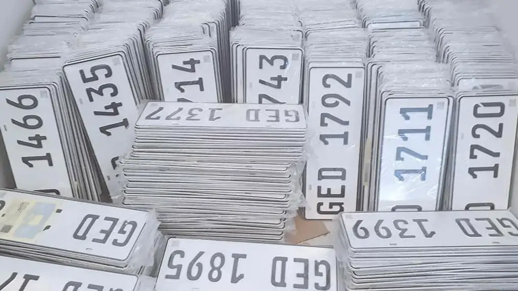 backlogged-license-plates-to-be-given-by-the-lto-in-october